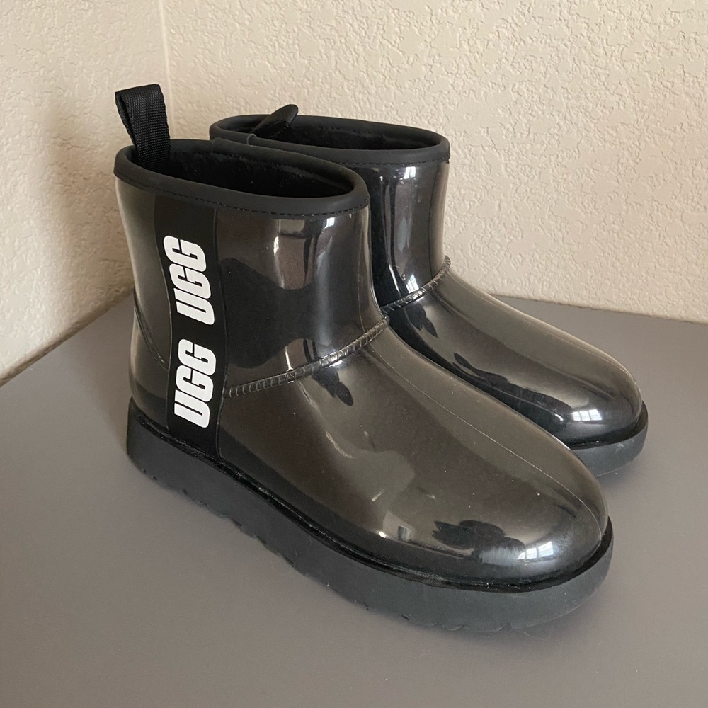 UGG Classic Clear Mini Boot